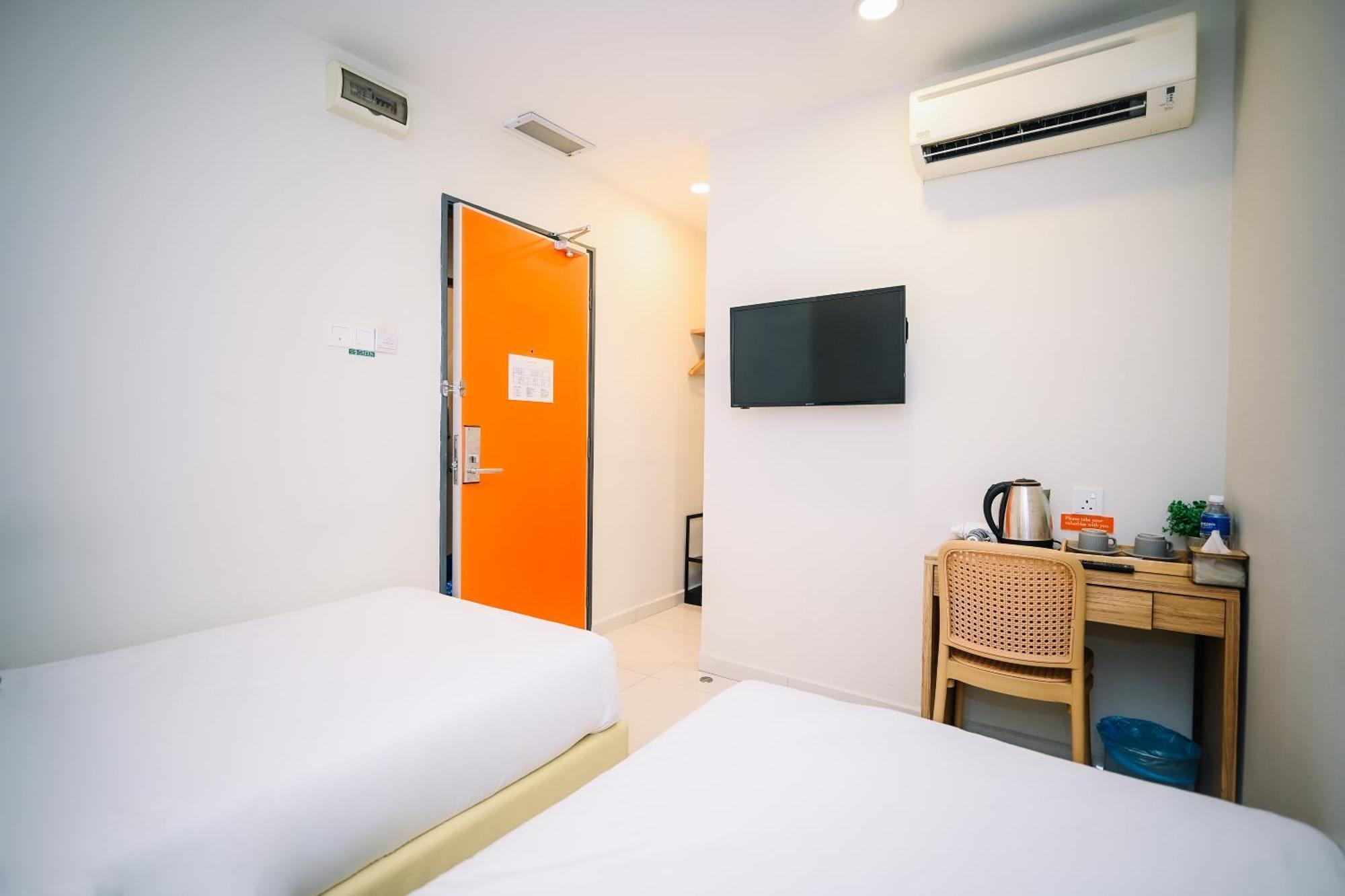 Swing & Pillows - Kelana Jaya Selangor Petaling Jaya Exterior photo
